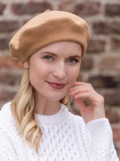 Best Sweater Shop 100% Merino Wool Beret Camel