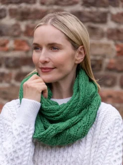 Best Sweater Shop 100% Merino Wool Infinity Snood Kiwi
