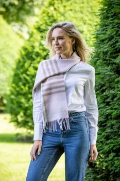 Best Sweater Shop 100% Merino Wool Scarf Delicate Pink
