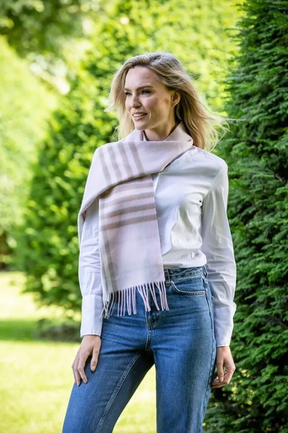 Best Sweater Shop 100% Merino Wool Scarf Delicate Pink