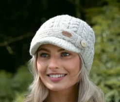 Discount Sweater Shop Aran Cable Peak Hat Oat