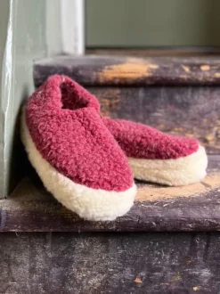 Fashion Sweater Shop Burgandy Wool Slippers