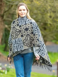Best Sweater Shop Celtic Design Shawl Black Mix