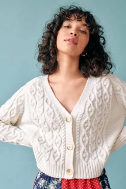 Fashion Sweater Shop Cropped Cable Knit V Neck Cardigan Ivory