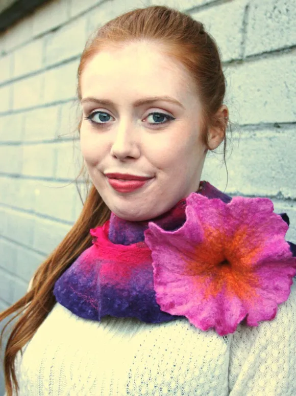 Hot Sweater Shop Handmade Felt Wool Flower Scarf