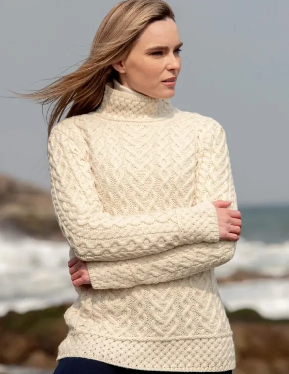 Discount Sweater Shop Luxurious Cable Knit Sweater - Natural