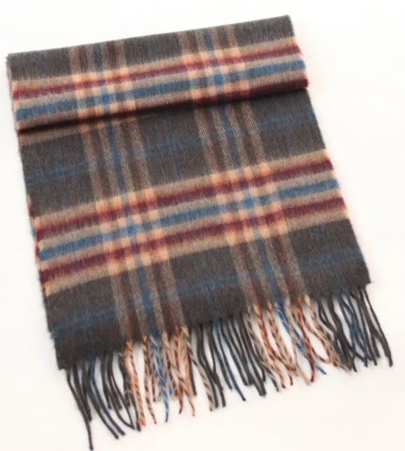 Hot Sweater Shop Made in Ireland EXTRA FINE MERINO WOOL SCARF 151