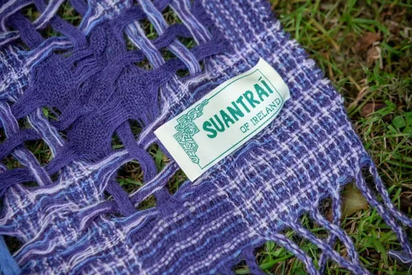 Fashion Sweater Shop Suantrai of Ireland Scarf Open Weave Purple Fuschia