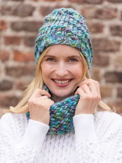 Best Sweater Shop Super Soft Merino Wool Handmade Snood and Hat Set - Turquoise