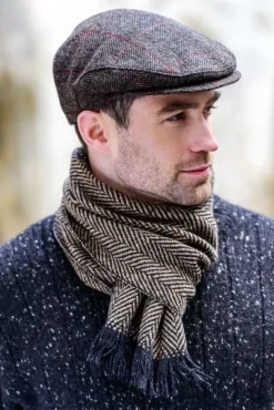 Outlet Sweater Shop Trinity Flat Cap Dark Brown Herringbone 335-1