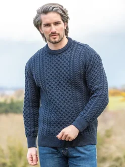 Outlet Sweater Shop Unisex 100% Merino Wool Aran Sweater - Blackwatch
