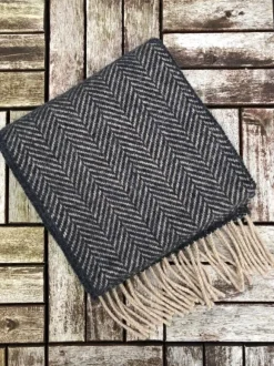 Online Sweater Shop Wool and Cashmere Herringbone Scarf Charcoal / Beige 2410