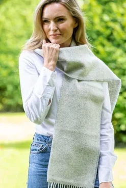 Outlet Sweater Shop Wool and Cashmere light grey Herringbone Scarf 2422